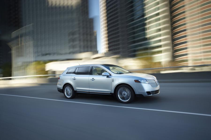  Lincoln MKT 2010 года  (фото 67 из 79)